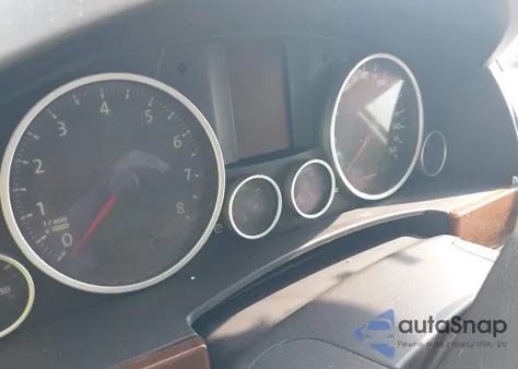 2008 Volkswagen Touareg 2 V6 from USA, damaged, VIN WVGBE77L48D003244